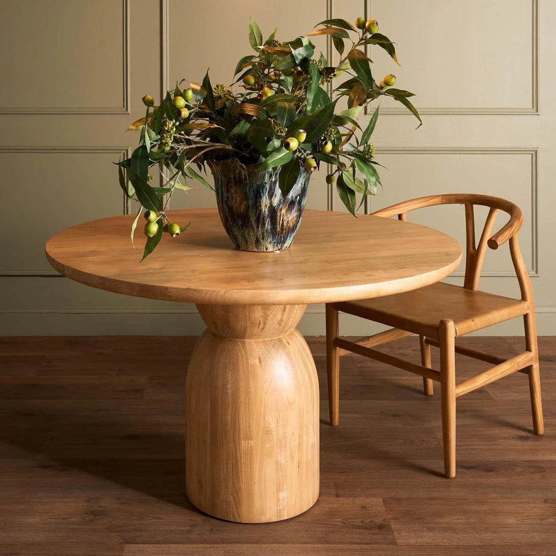 Ovolo Dining Table Round Natural 120cm