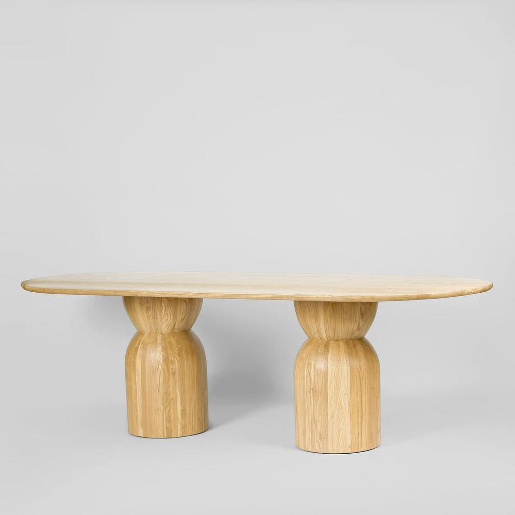 Ovolo Dining Table Round Natural 240cm