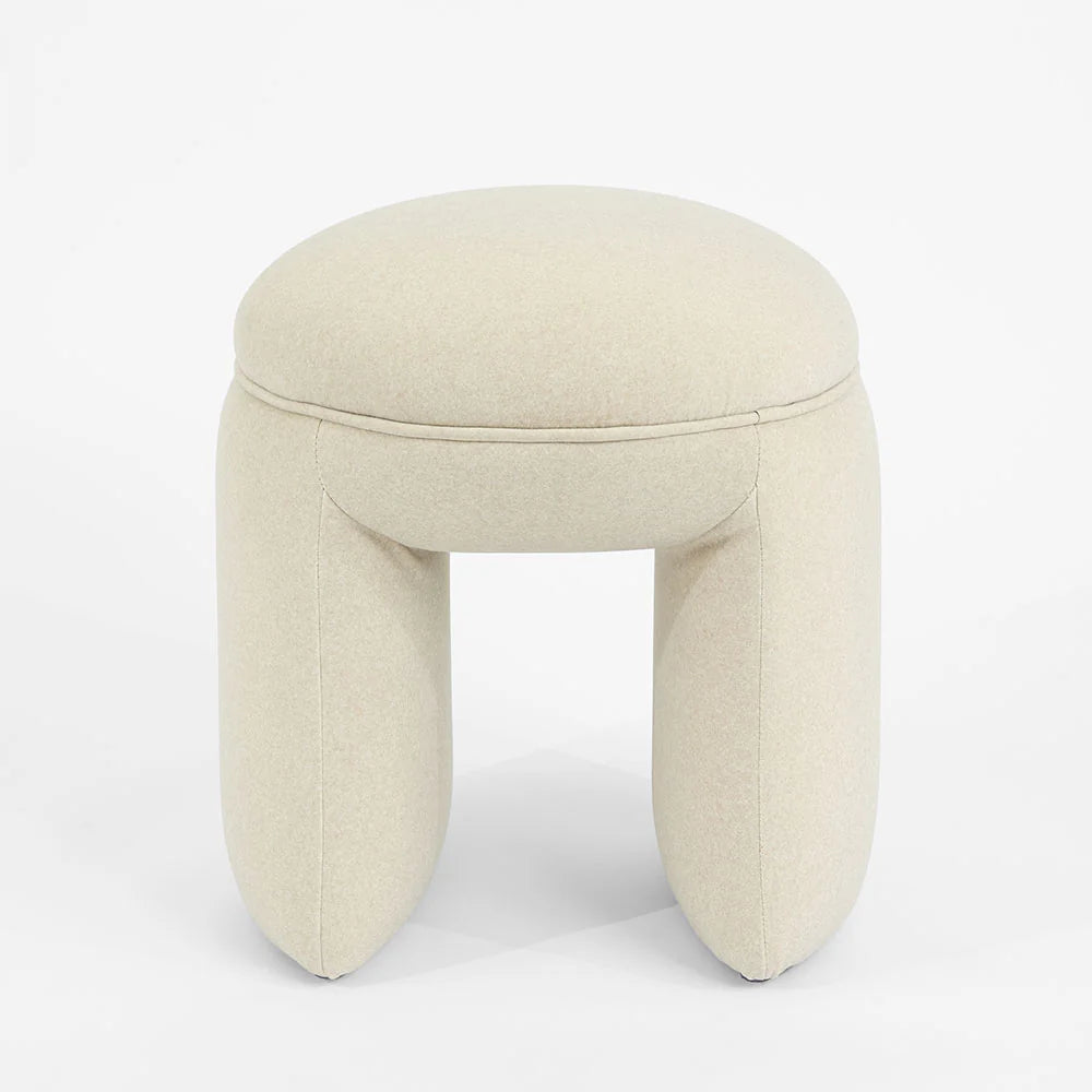 Hugo Ottoman Oatmeal