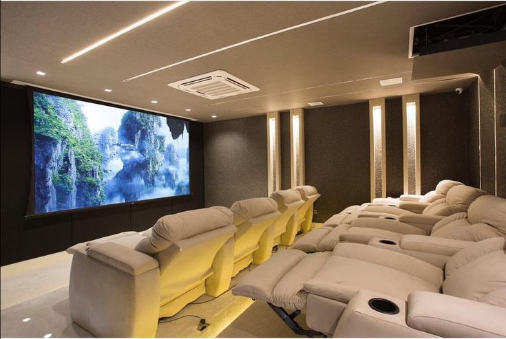 Cinema Recliner with Consoles